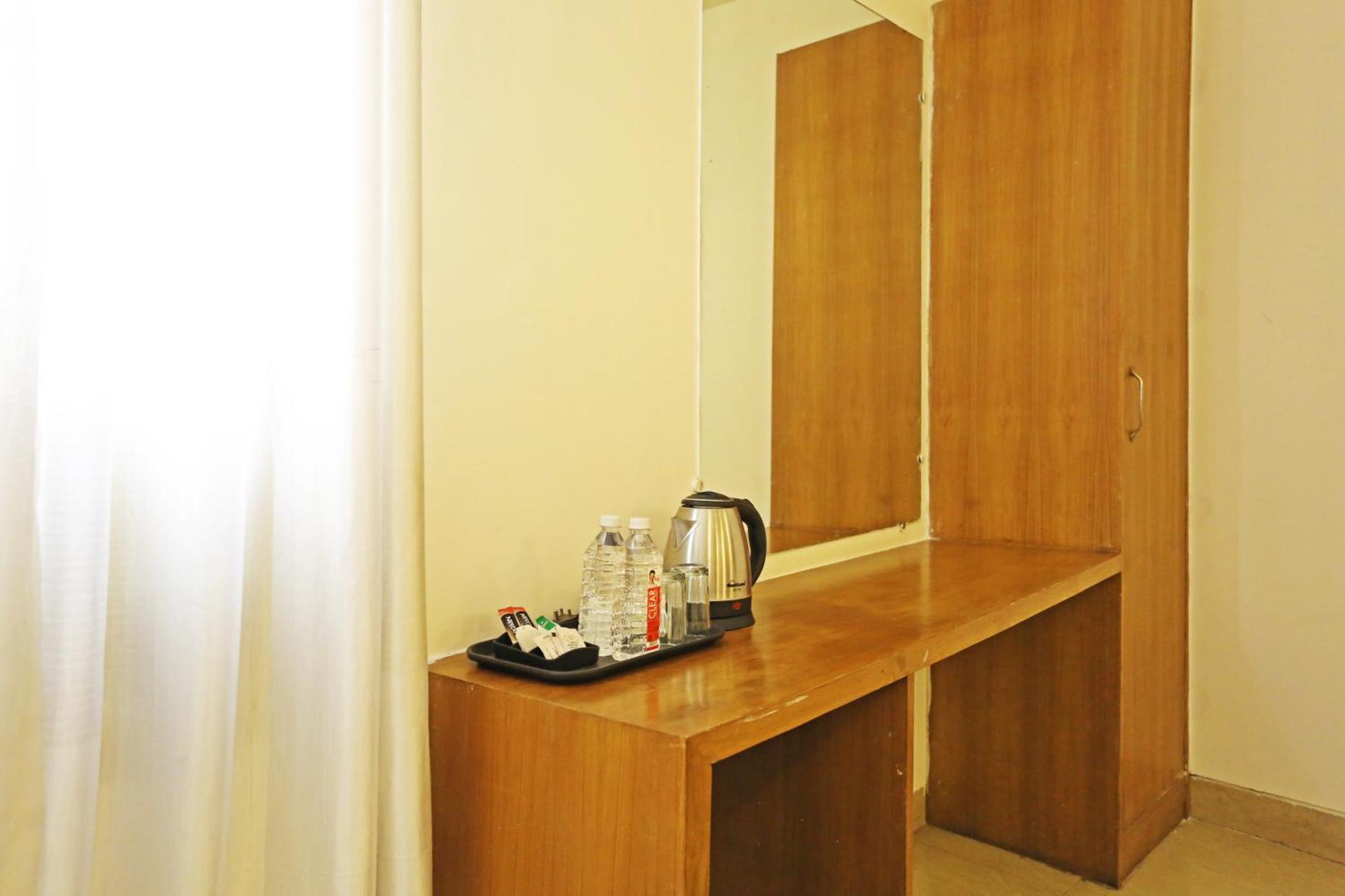 Hotel Ambrosia - A Boutique Hotel ニューデリー エクステリア 写真